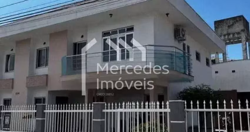 Casa com 6 dormitórios para alugar, 330 m² por R$ 12.000/mês - São João - Itajaí/SC