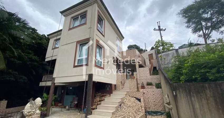 Casa com 3 dormitórios à venda, 336 m² por R$ 2.800.000,00 - Fazenda - Itajaí/SC