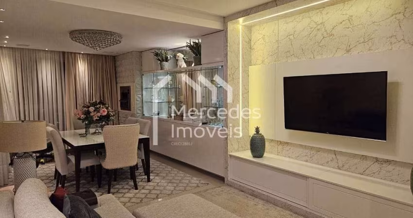 Apartamento mobiliado com 2 suítes + 2 demi-suites  á venda, 133 m² por R$ 2.850.000 - Pioneiros -