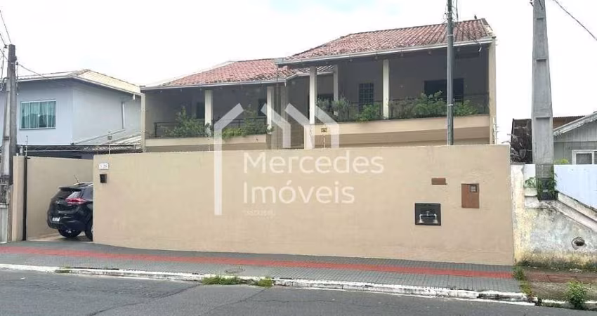 Casa com 3 dormitórios à venda, 400 m² por R$ 1.500.000,00 - São Judas - Itajaí/SC