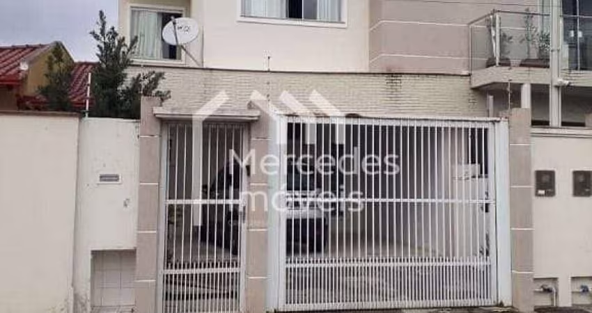 Sobrado com 3 dormitórios à venda, 142 m² por R$ 840.000,00 - Dom Bosco - Itajaí/SC
