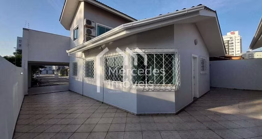 Casa para Locação 3 Quartos, 1 Suite, 4 Vagas, 300M², Dom Bosco, Itajaí - SC