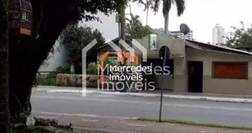 Terreno à venda na Rua Deputado Francisco Evaristo Canziani, Cabeçudas, Itajaí