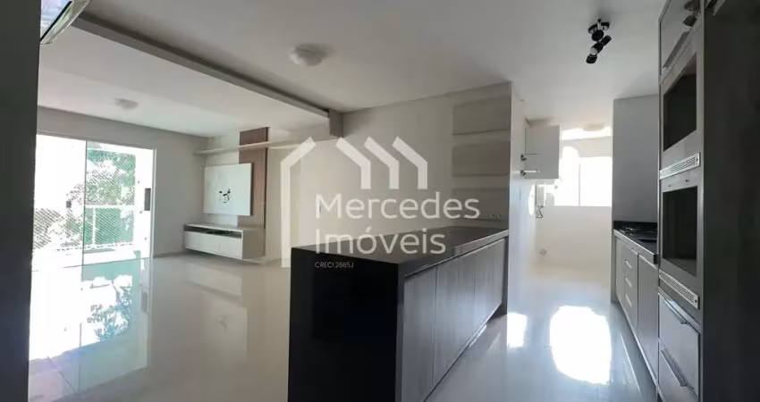 Apartamento com 3 quartos para alugar na Rua José Menescau do Monte, 154, Cabeçudas, Itajaí