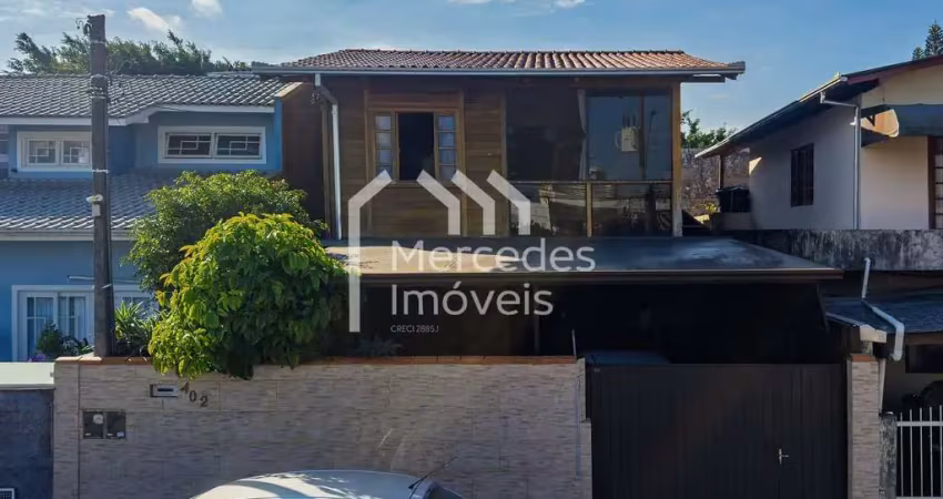 Duas casas pré-fabricadas no mesmo terreno, a 50m da rua indaial – à venda no são joão- itajaí, sc