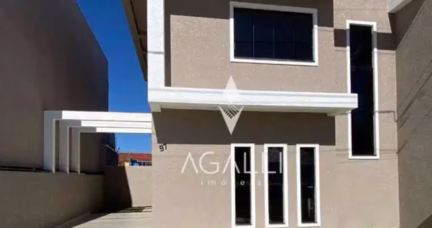 SOBRADO à VENDA  EM CONDOMÍNIO EM CURITIBA