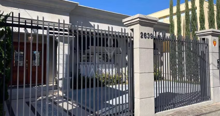 Casa com 11 quartos à venda no Batel, Curitiba 