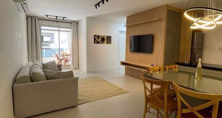 Apartamento - Padrão, para Venda em Florianópolis/SC