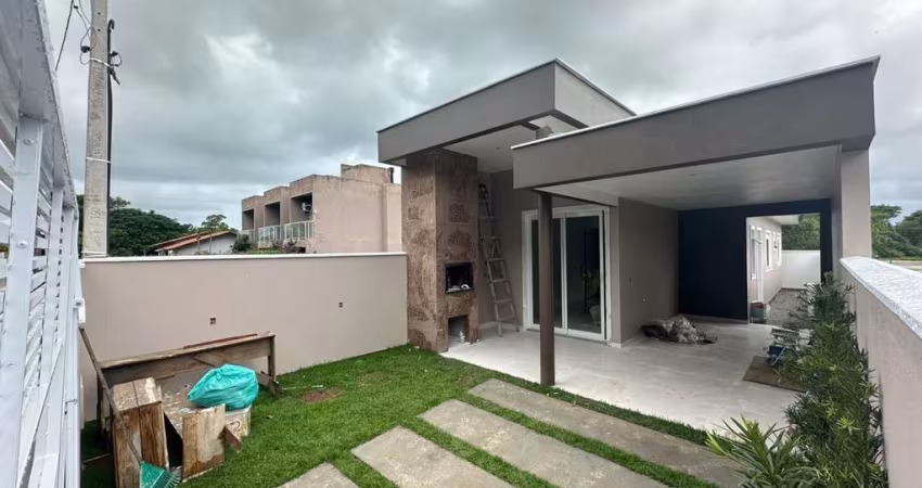 Casa - Padrão, para Venda em Florianópolis/SC