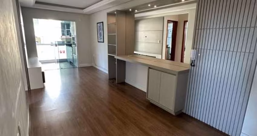 Apartamento - Padrão, para Venda em Florianópolis/SC