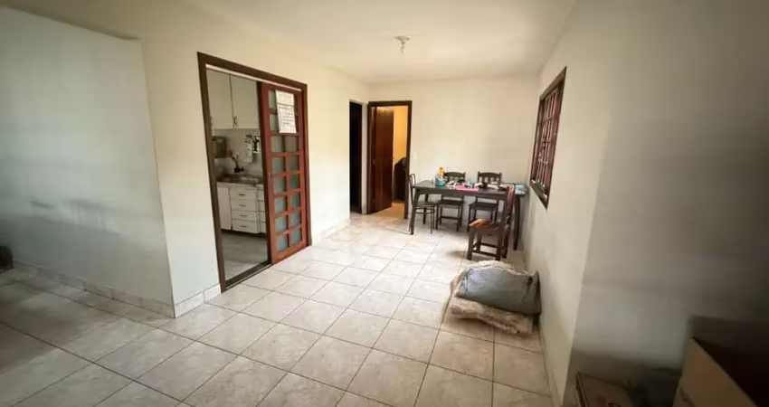 Casa a venda lote inteiro -  4 dormitórios - jardim satélite/ sjc