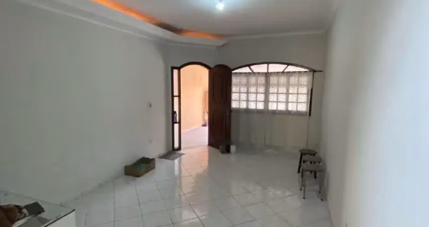 Casa assobrada a venda - 3 dormitórios- jd. satélite/ sjc