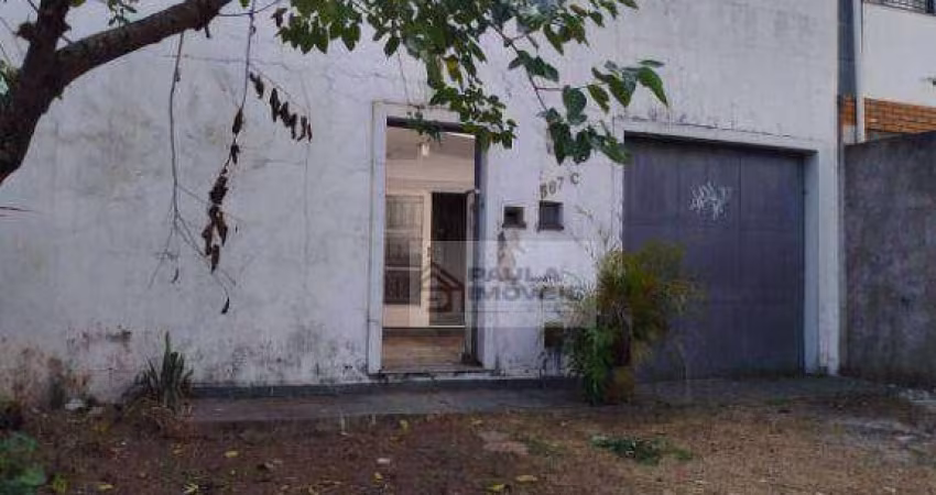 CASA 03 DORMITORIOS SENDO UMA SUITE  COZINHA LAVABO LAVANDERIA SALÃO