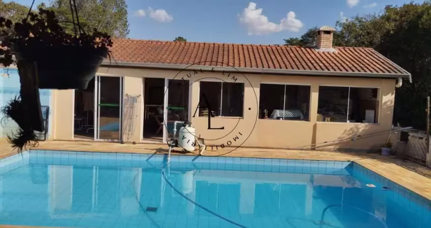 Chácara de 1.000m² com área gourmet – o refúgio perfeito para a sua família!