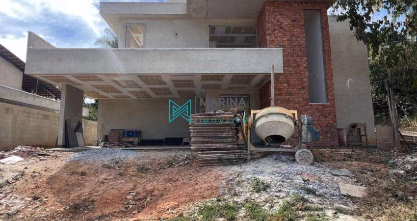 Casa com 4 quartos à venda, 236 m² por R$ 1.790.000 - Condomínio Lagoa Santa Park Residence - Lagoa Santa/MG