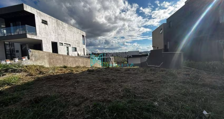Lote em condomínio à venda, Condomínio Alphaville Vespasiano - Vespasiano/MG