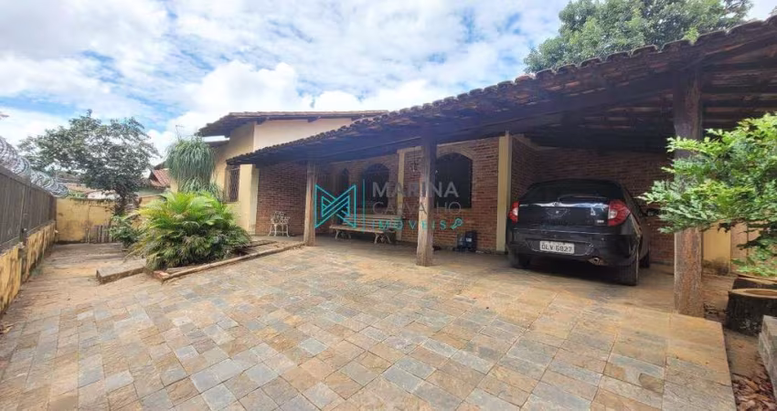 Casa à venda, 6 quartos, 1 suíte, 2 vagas, Jardim Ipê - Lagoa Santa/MG