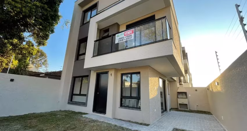 Sobrado com terraço no portão próximo ao mercado italo
