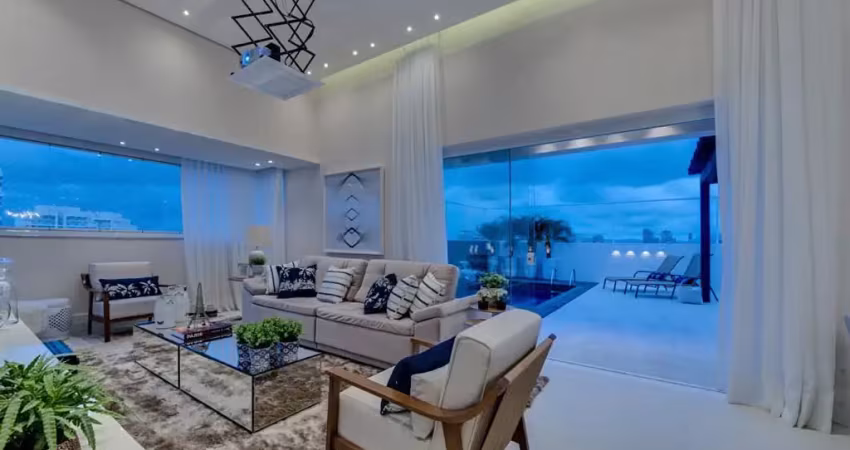 **Cobertura Duplex Exclusiva em Santos – Alto Padrão e Porteira Fechada!**