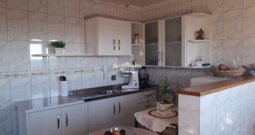 Apartamento à venda no bairro Cinqüentenário,
