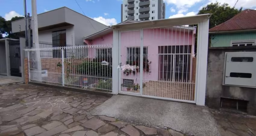 Casa independente à venda no bairro Pétropolis