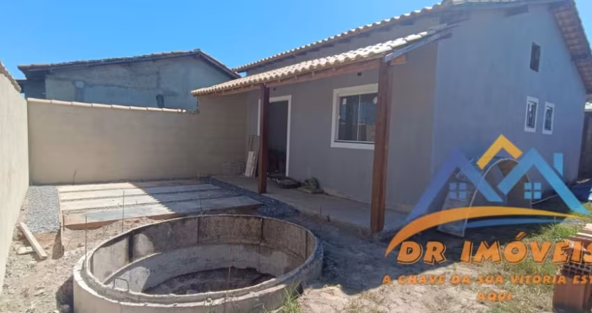 DR Linda casa de 2 quartos sendo 1 suíte - Unamar -   Cabo Frio/RJ