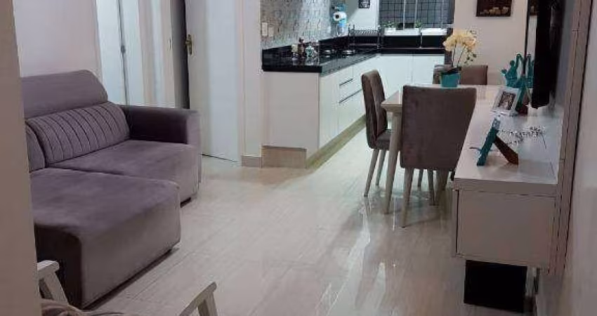 Casa à venda, 47 m² por R$ 270.000,00 - Vila Voturuá - São Vicente/SP