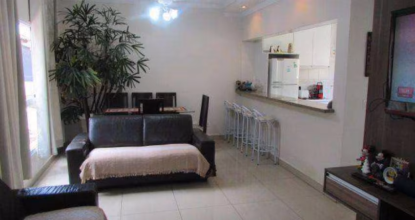 Sobrado com 3 dormitórios à venda, 134 m² por R$ 500.000,00 - Jardim Independência - São Vicente/SP