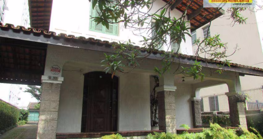Sobrado com 5 dormitórios à venda, 388 m² por R$ 8.000.000,00 - Itararé - São Vicente/SP