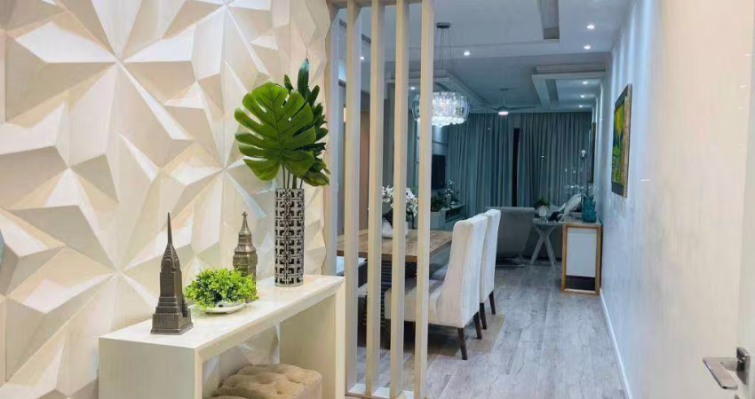 Apartamento com 3 dormitórios à venda, 187 m² por R$ 980.000,00 - Itararé - São Vicente/SP