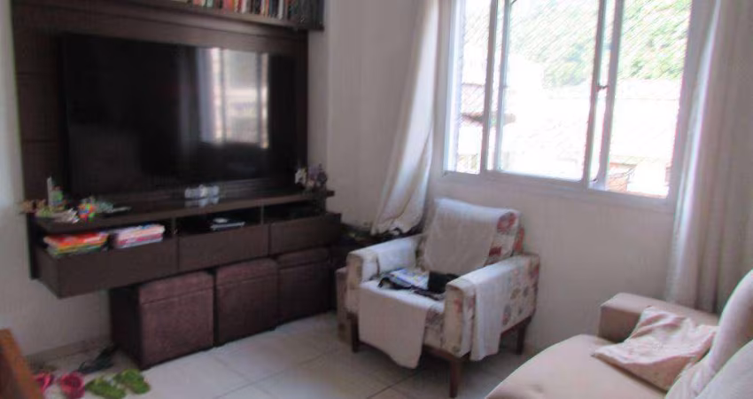 Apartamento com 2 dormitórios à venda, 52 m² por R$ 280.000,00 - Vila Voturuá - São Vicente/SP