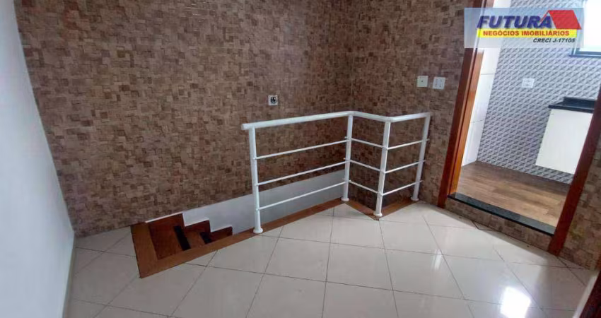 Sobrado com 2 dormitórios à venda por R$ 450.000,00 - Esplanada dos Barreiros - São Vicente/SP