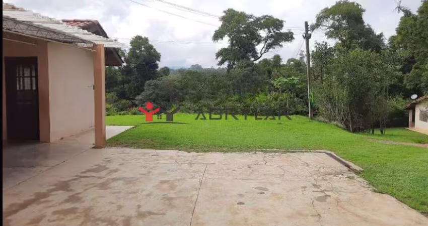 Casa para alugar em Itupeva, Chácaras do Guacuri, com 3 quartos, com 305 m²
