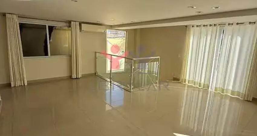 Casa com 3 quartos para alugar na Rodovia Dom Gabriel Paulino Bueno Couto, km 72,5, 1601, Medeiros, Jundiaí