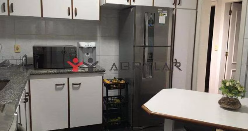 Apartamento para alugar em Jundiaí, Jardim Pitangueiras I, com 3 quartos, com 117 m²