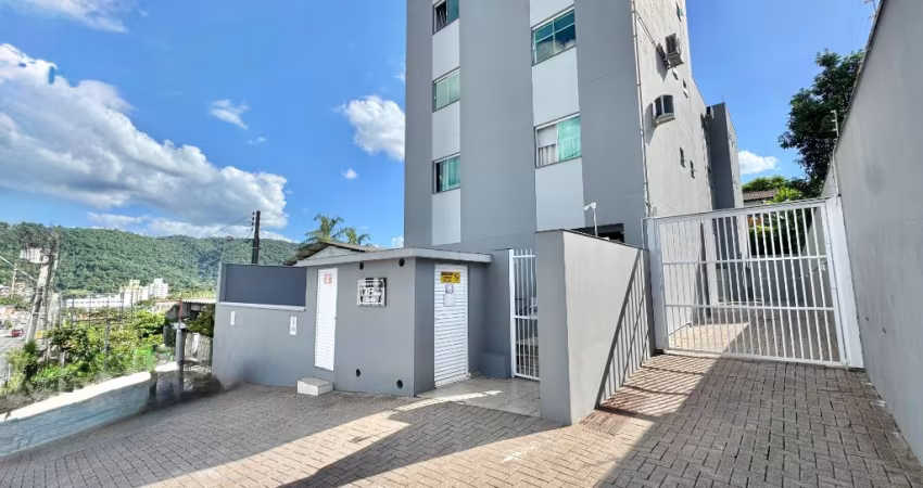 Um Apartamento perfeito para sua família no Bairro Velha central em Blumenau