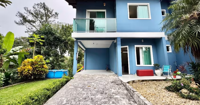 Ótima residência no Bairro Velha Central em Blumenau.