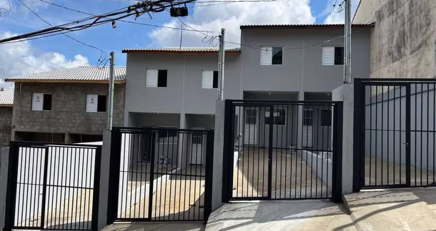 Sobrado com 2 Quartos e 3 banheiros à Venda, 72 m² na Vila Aparecida
