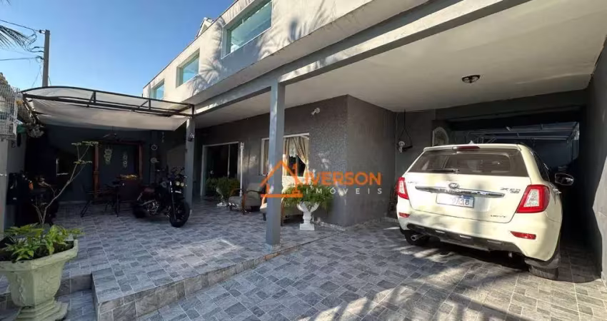 Casa com 4 quartos à venda na Rua Alexandre Maya Monteiro, 78, Jardim Veneza, Peruíbe