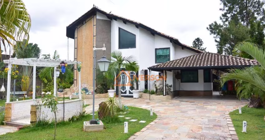 Casa dentro de condomínio para venda em Peruíbe