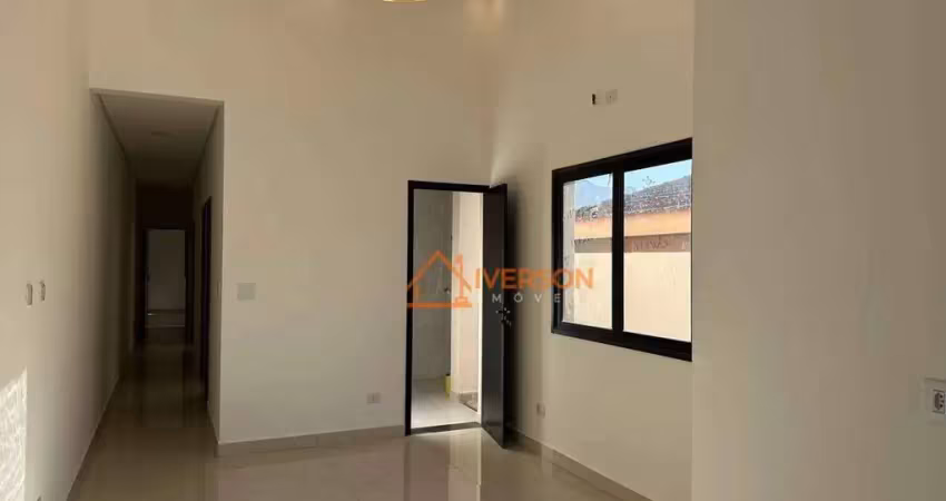 Casa com 3 quartos à venda na Avenida 24 de Dezembro, 110, Centro, Peruíbe