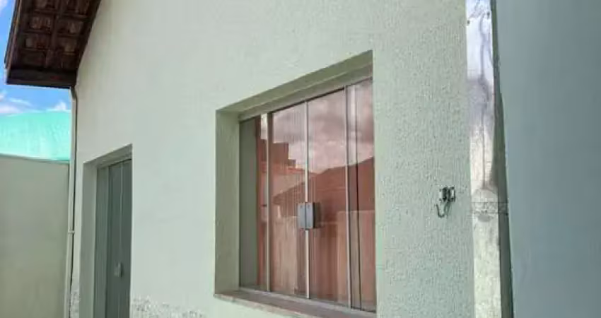 Casa com 3 quartos à venda na Travessa Liberdade, Centro, Bauru