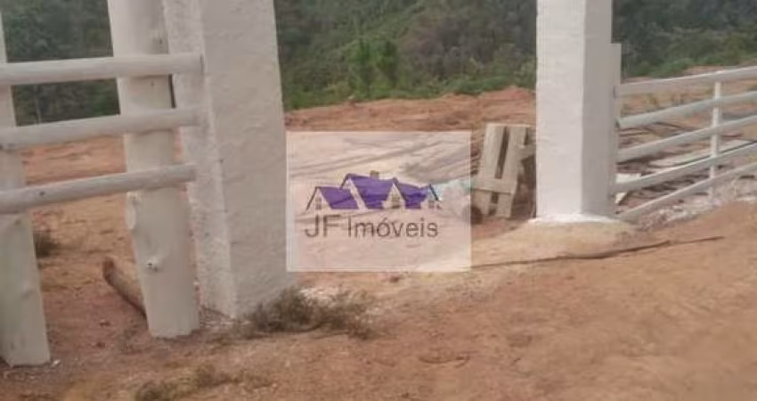 Terreno à venda na Estr. Arnaldo Maria, Loteamento Recanto Quartins, Juquitiba