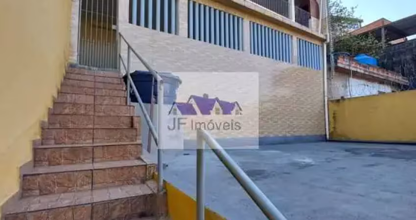 Casa com 3 quartos para alugar na Estrada Itapecerica-Campo Limpo, Jardim Santo Eduardo, Embu das Artes