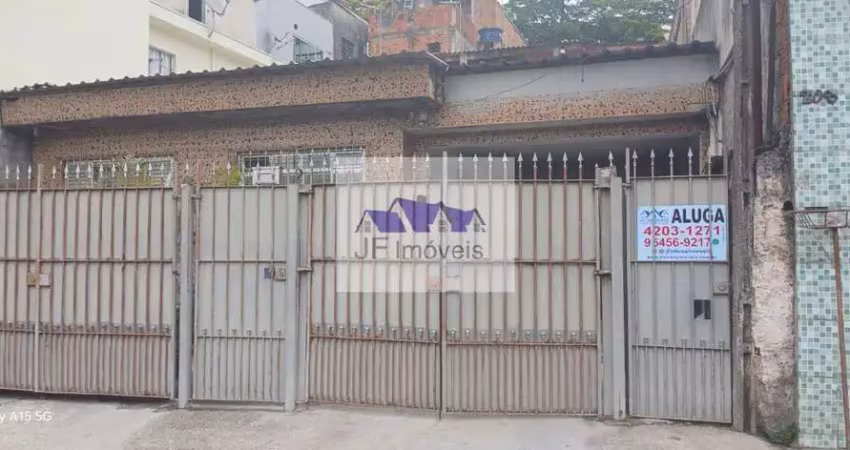 Casa com 2 quartos para alugar na Rua Ibira, 02, Jardim Dom José, Embu das Artes