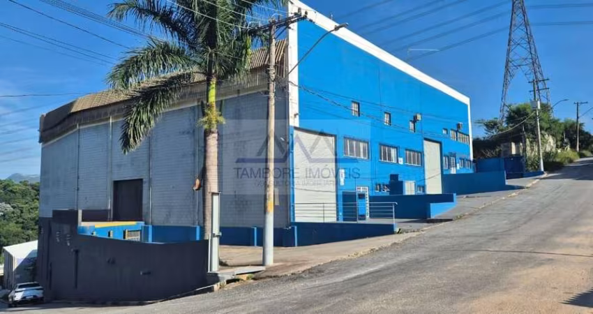 Galpão Industrial Reformado/ Santana de Parnaíba/SP