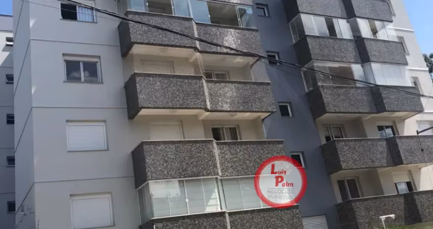 Lindo apartamento mobiliado em ótima localização.