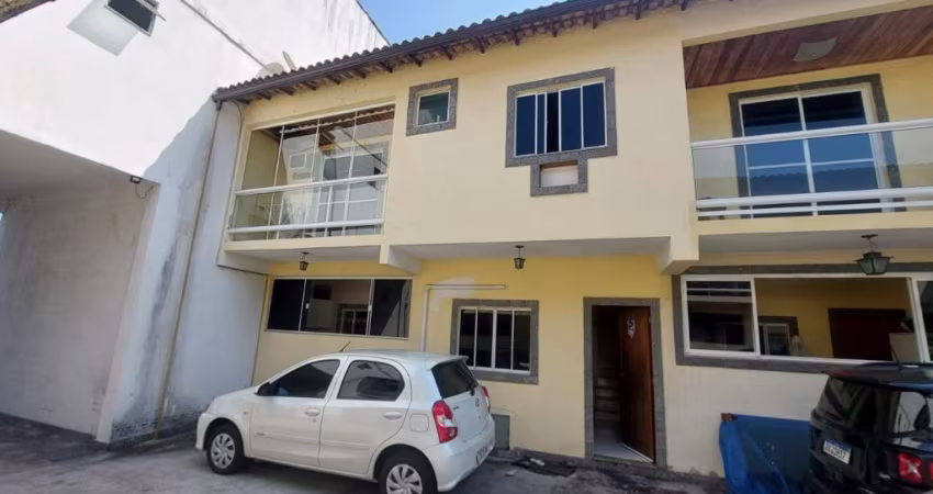 Casa de Vila de 2 quartos com vaga