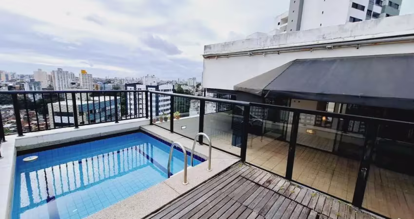 Cobertura, 160m², área gourmet, 2/4, piscina privativa, 2 suítes, fino acabamento, climatizado, armários, 2 vagas. agende sua visita!