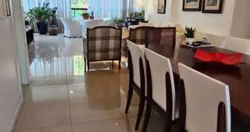 Ondina, 208m², alto padrão, climatizado, varanda integrada, hidromassagem, suíte master com closet, 4 suítes, 3 vagas. agende sua visita!